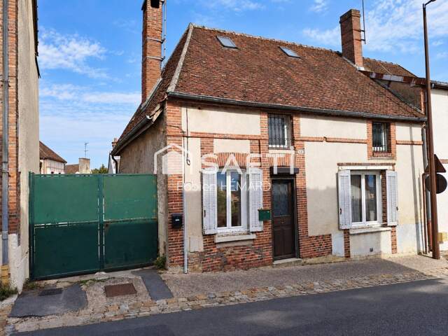 MAISON DE VILLE PROCHE CENTRE VILLE DE SEZANNE — photo du bien