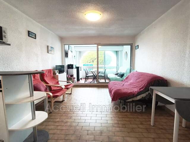 Studio cabine au 1er étage avec cellier privé, d''environ 27 m — photo du bien