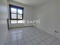 34000 T3 LUMINEUX, CLIMATISÉ, BOX FERMÉ ET DEUX CAVES — photo 4