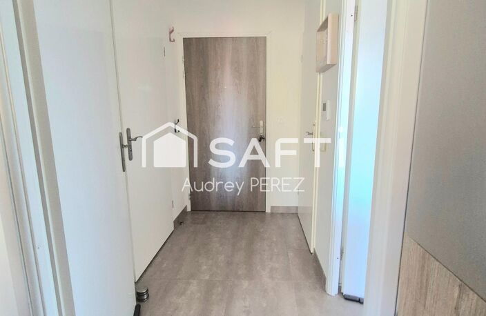 Beau F2 très bien agencé avec pleins de rangements — photo 2