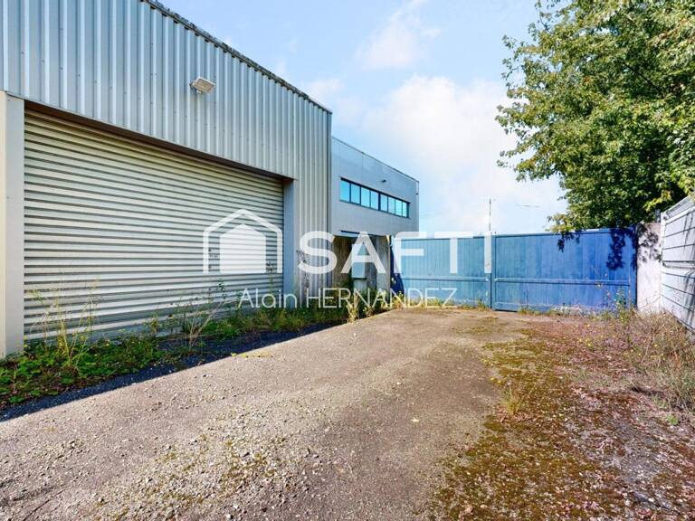 SAINT-GAUDENS  LOCATION de 1 360 M² POUR VOIR GRAND ! — photo 1