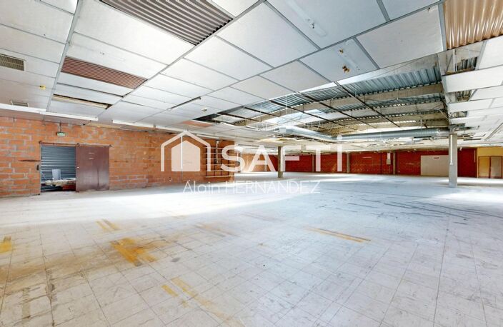 SAINT-GAUDENS  LOCATION de 1 360 M² POUR VOIR GRAND ! — photo 5