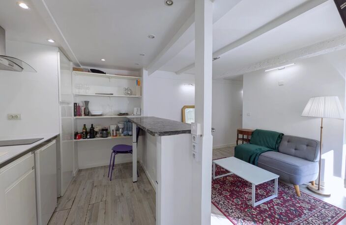 NICE - LE PORT - Appartement 2 pièces à deux pas du Port — photo 4