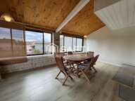 Maison de hameau en pierre avec terrain et piscine — photo 3