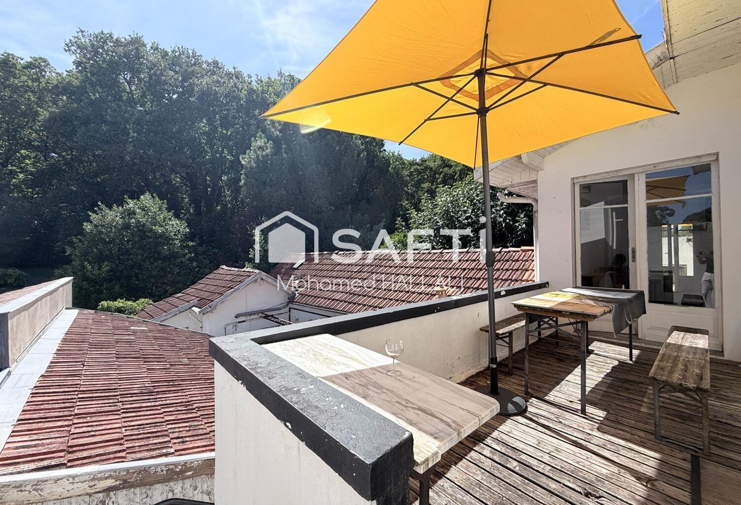 Immeuble 189 m² : maison T2, 2 locaux pro, Apt T3 — photo 1