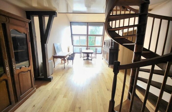 Grand duplex F3 de 110m2 quartier du Halage Créteil — photo 2