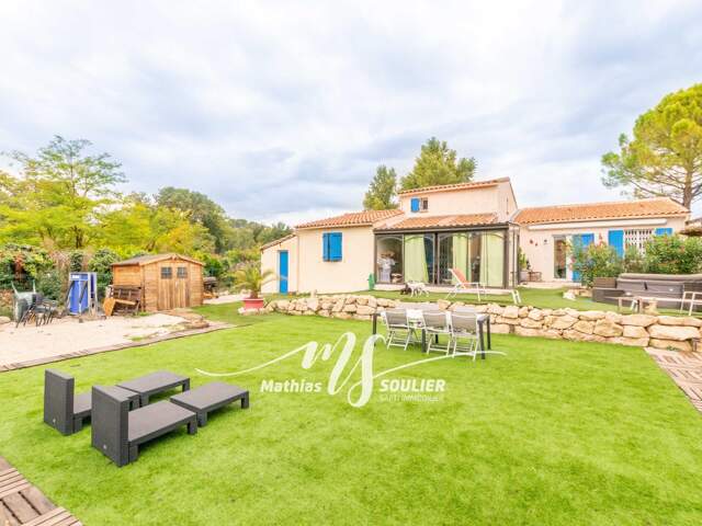 Maison centre Luynes 128 m² sur 654 m² de terrain — photo du bien