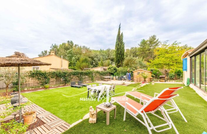 Maison centre Luynes 128 m² sur 654 m² de terrain — photo 2