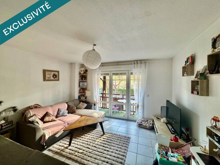 Appartement T3 de 54 m² avec un balcon et deux places de parking — photo 1