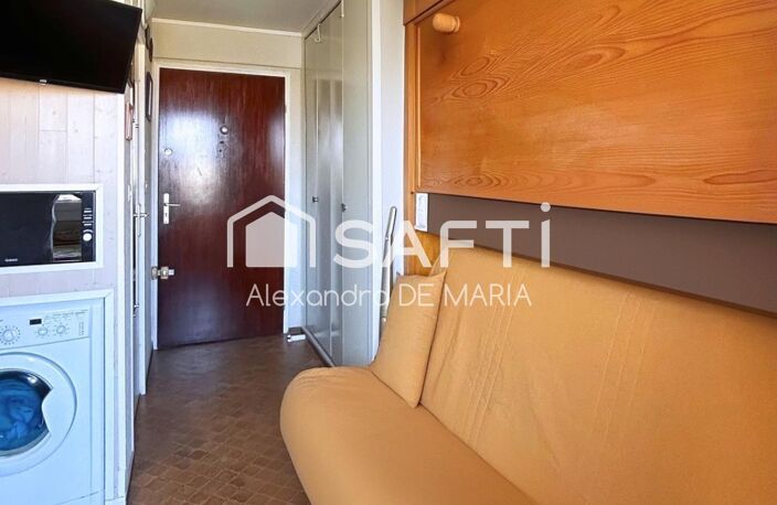 STUDIO AVEC BALCON + LOCAL DE RANGEMENT  A 50 M DE LA MER — photo 2