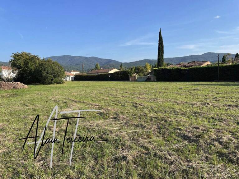 terrain viabilisé — photo 1