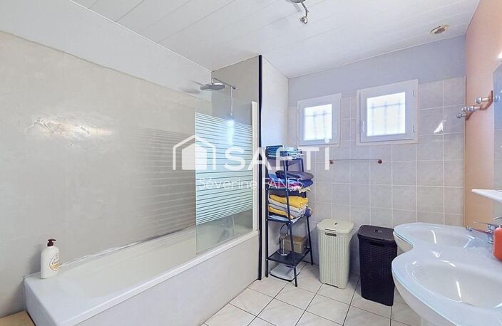 MAISON 141 M² A MONTEROLIER — photo 5