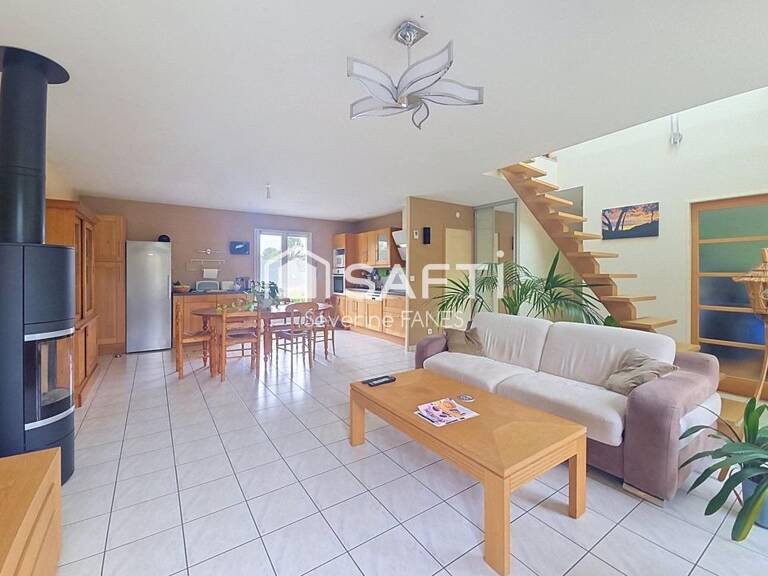 MAISON 141 M² A MONTEROLIER — photo 1