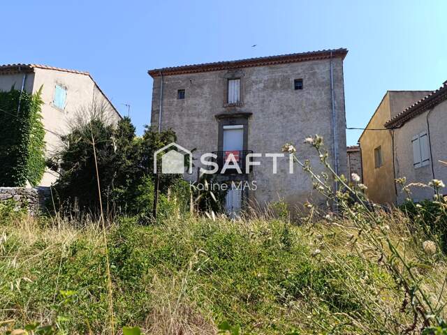 Maison à rénover avec jardin — photo du bien
