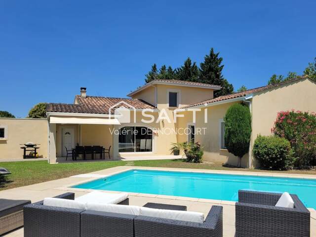 Maison d'architecte idéalement placée — photo du bien