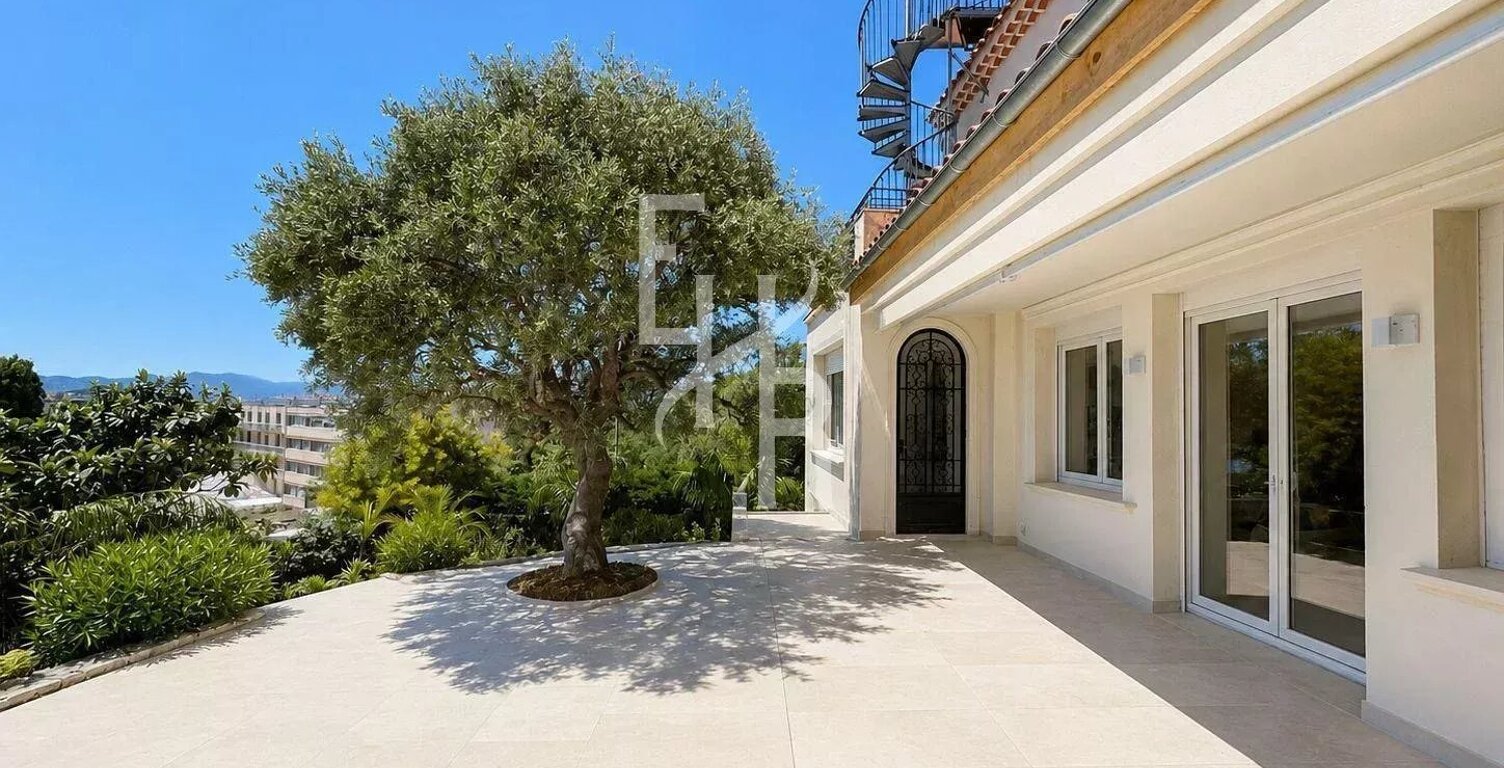 Cannes vente appartement-villa 4 pièces terrasse jardin — photo 1