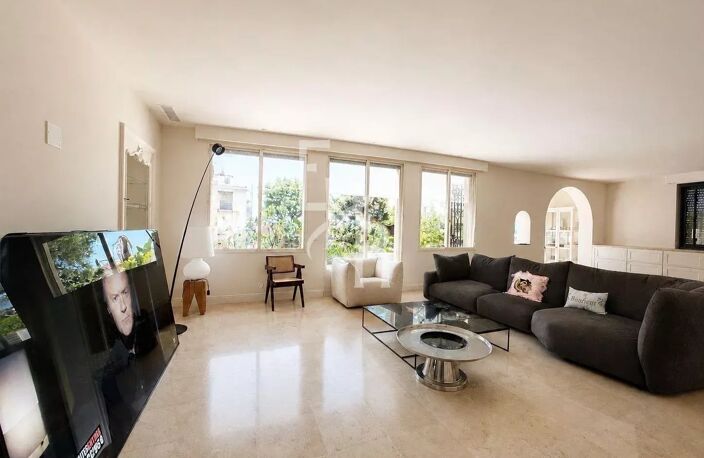 Cannes vente appartement-villa 4 pièces terrasse jardin — photo 2