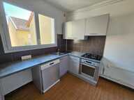 Appartement F4 69 m² situé à 200 m du plan d' eau avec garage — photo 2
