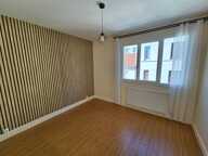 Appartement F4 69 m² situé à 200 m du plan d' eau avec garage — photo 4