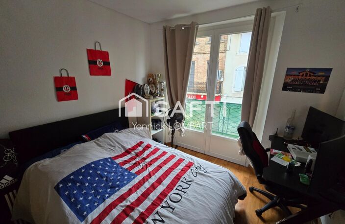 Immeuble 3 appartements, 1 local commercial — photo 4