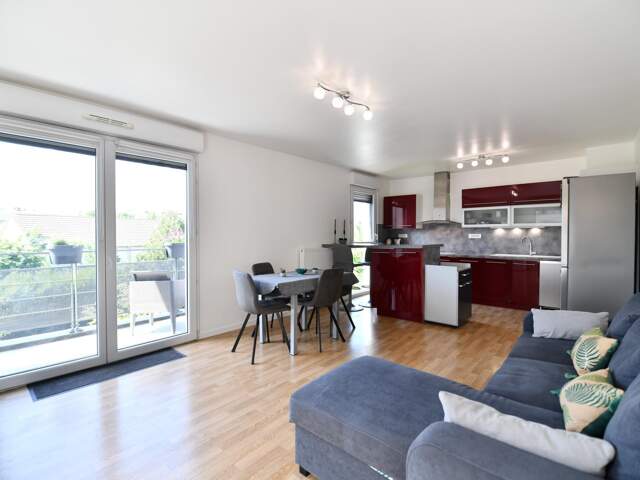 Bel appartement de trois pièces dans une résidence de 2015!! — photo du bien