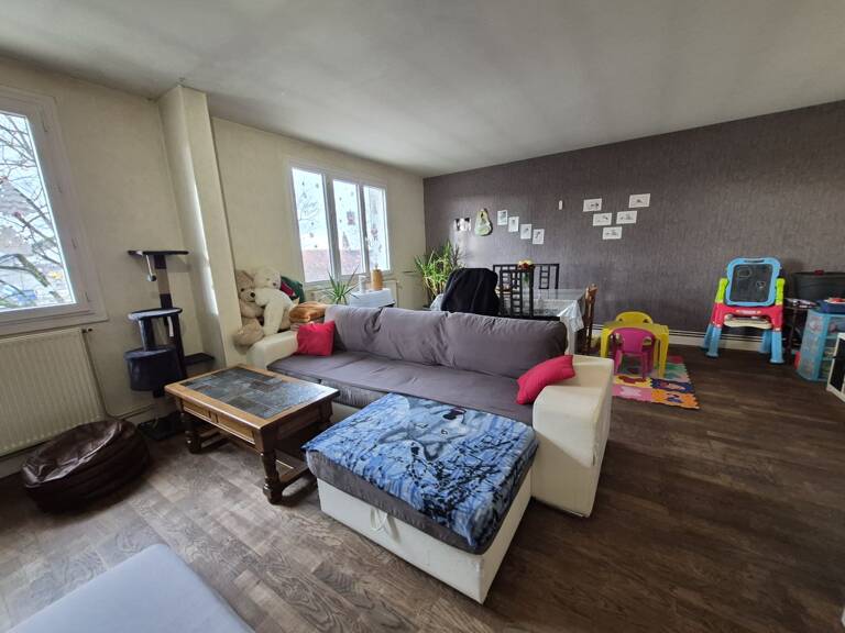 3 Pièces LOUE avec garage, cave et grenier — photo 1