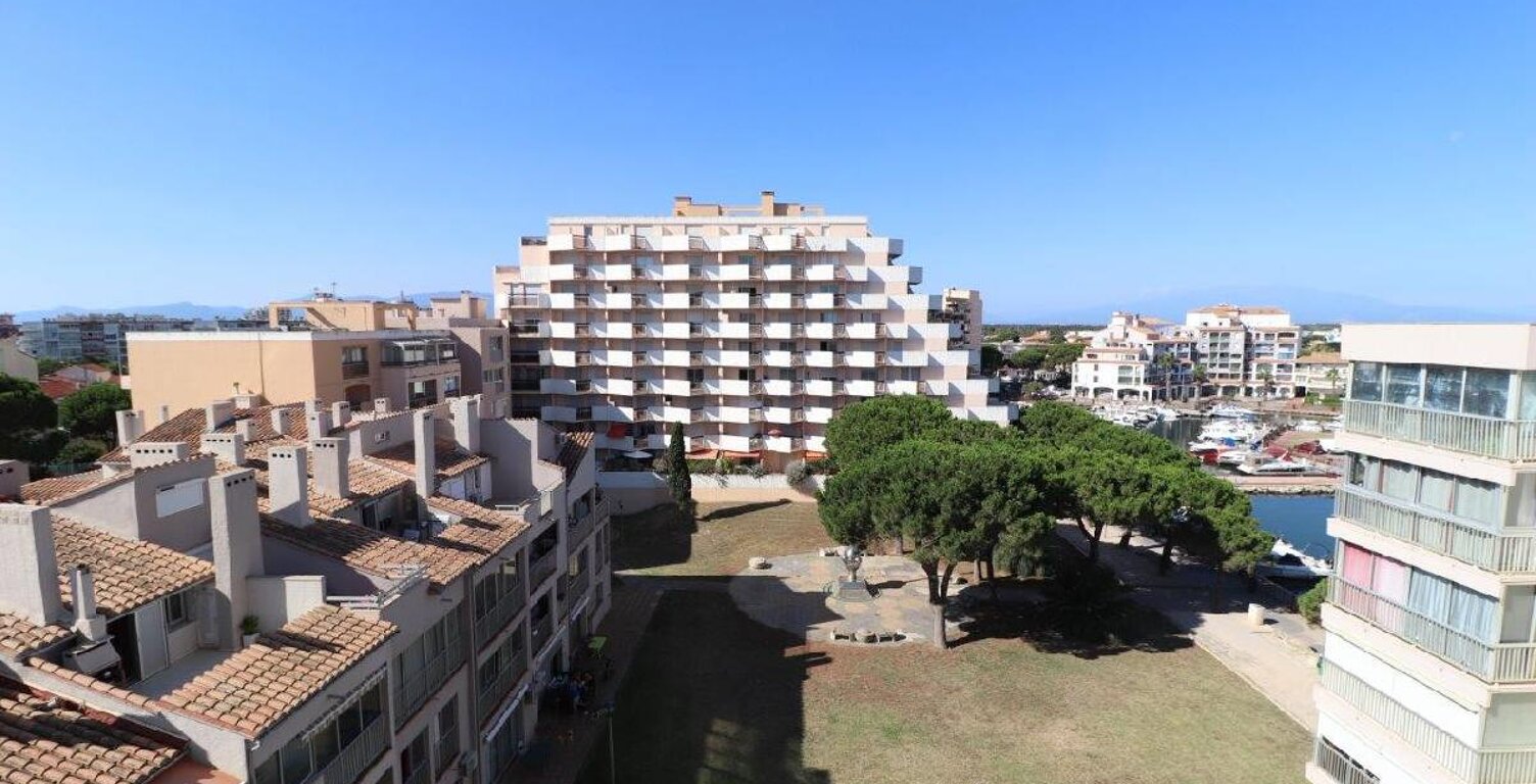 2 Pièces Superbe F2 avec loggia vitrée — photo 1