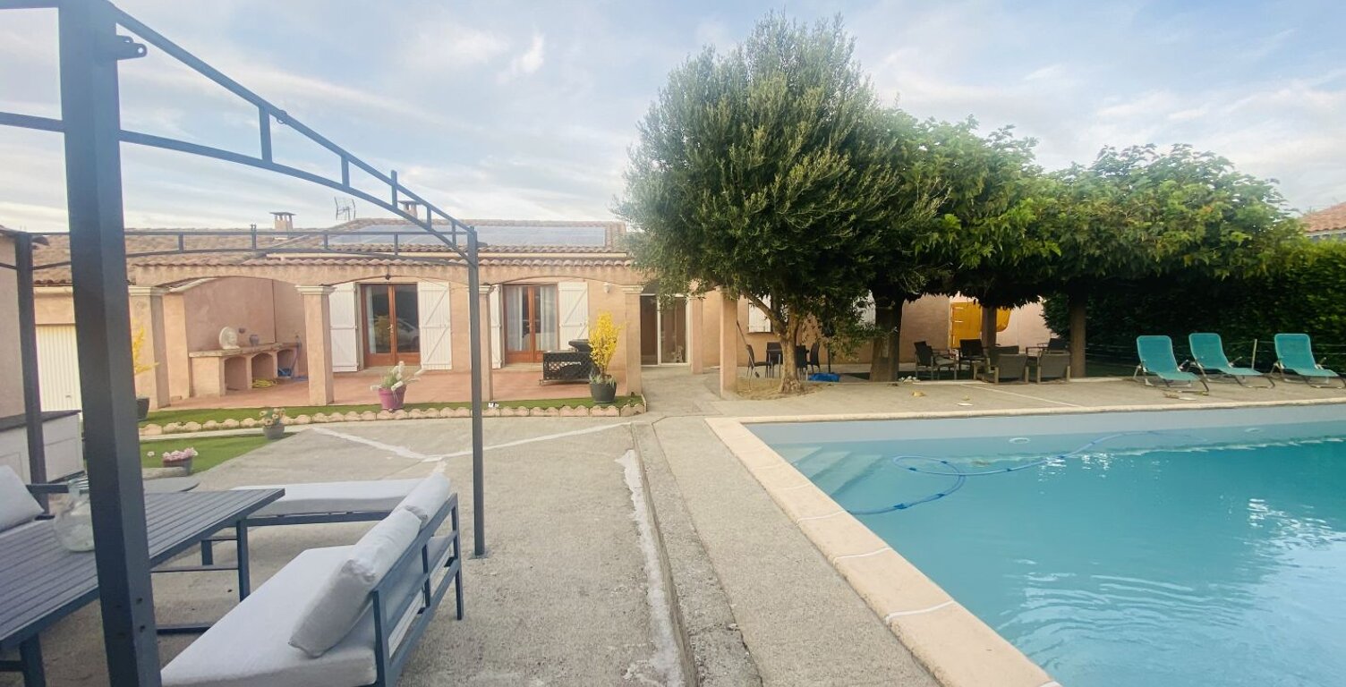 Villa Villa avec appartement indépendant — photo 1