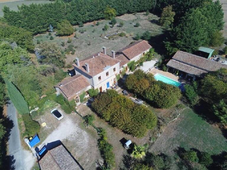 Maison — photo 1