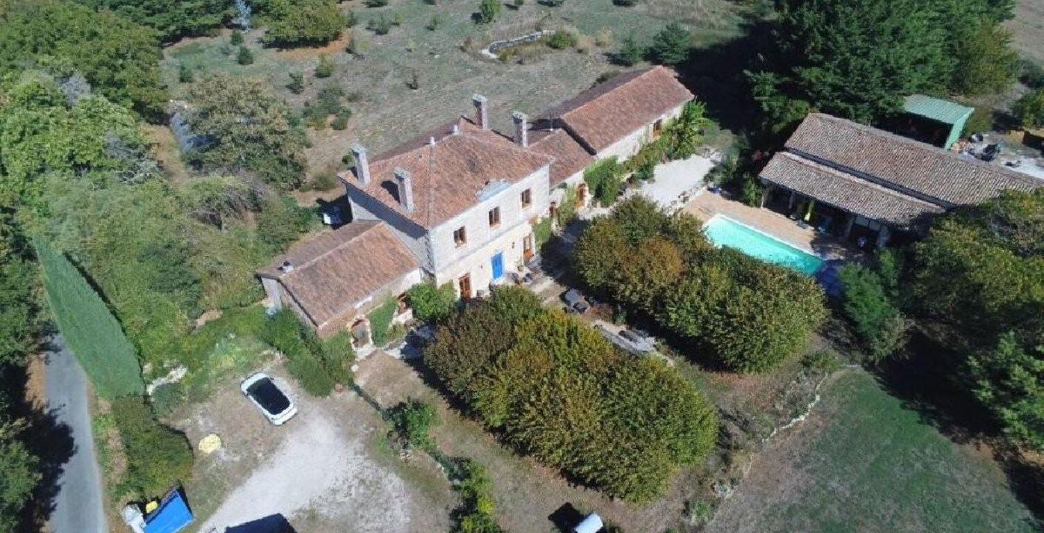 Maison — photo 1