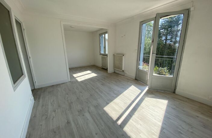 Maison sur les hauteurs — photo 4
