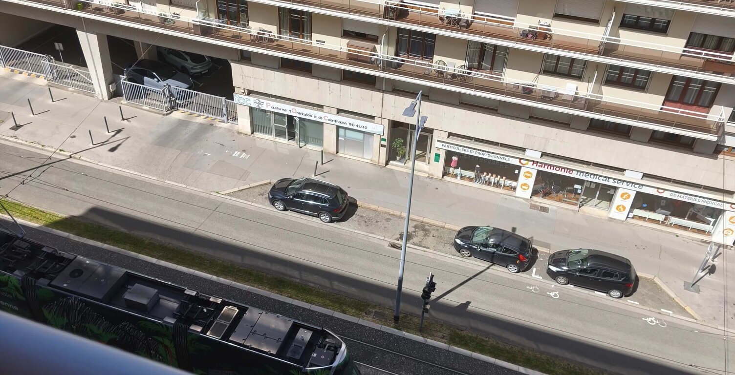 EXCLUSIVITÉ – SAINT-ÉTIENNE BERGSON – SPÉCIAL INVESTISSEUR — photo 1