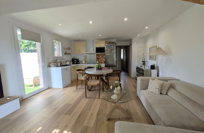 BORMES-LES-MIMOSAS, Village préféré des français !   MAISON — photo 3