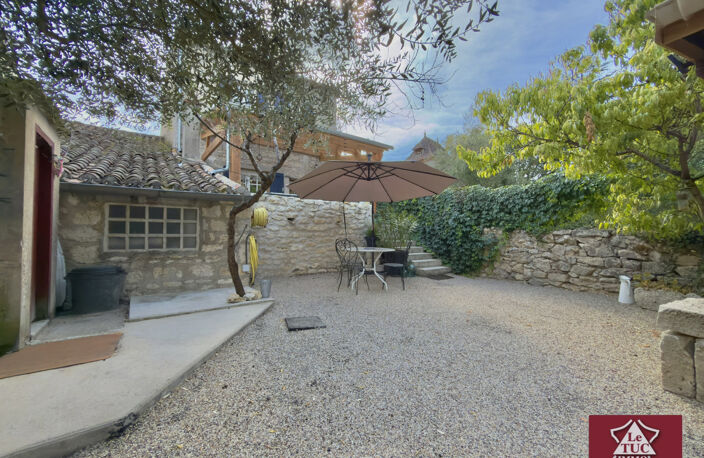 Maison en pierre avec dépendances — photo 3