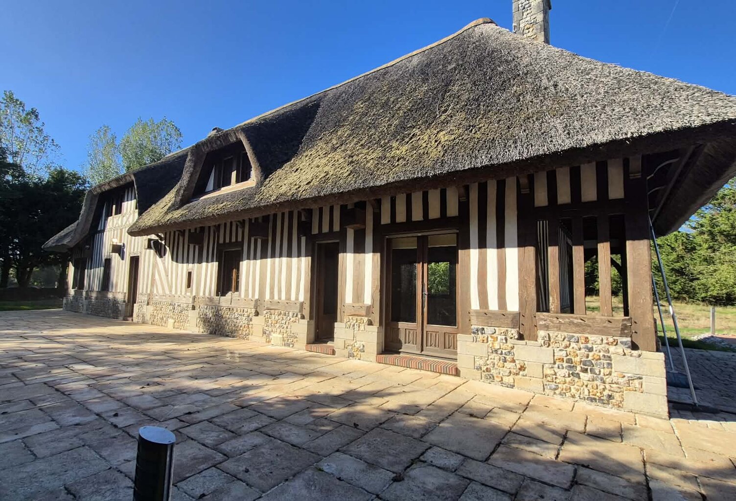 Vente maison 7 pièces 220 m² Cauville-sur-Mer (76930) — photo 1