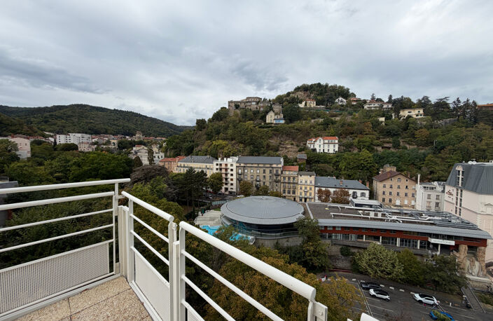 Superbe T3 avec terrasse Garage et vue — photo 5