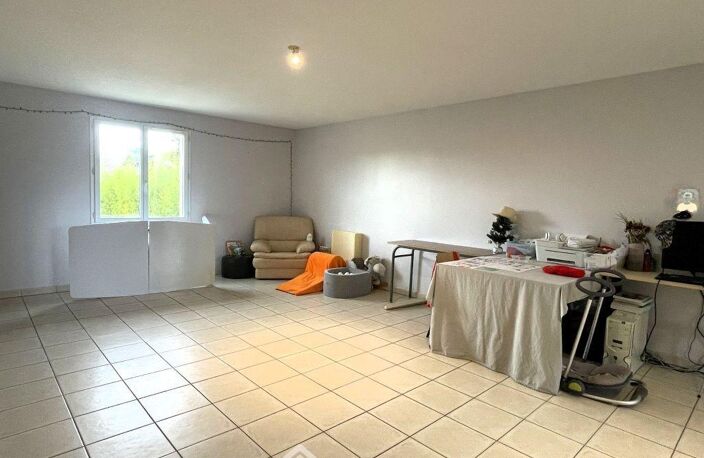 Maison de village - 110m² - Availles-en-Châtellerault — photo 4