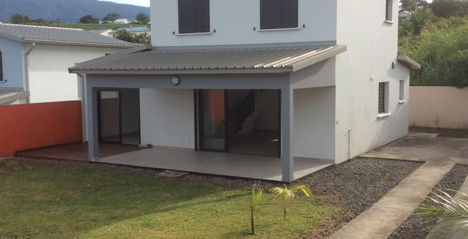À LOUER VILLA F4 À LA RAVINE DES CABRIS — photo 1