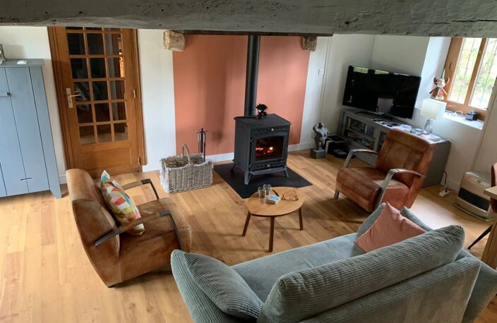 À vendre : Maison de charme avec jardin, à l’abri des regards (Cher) — photo 3