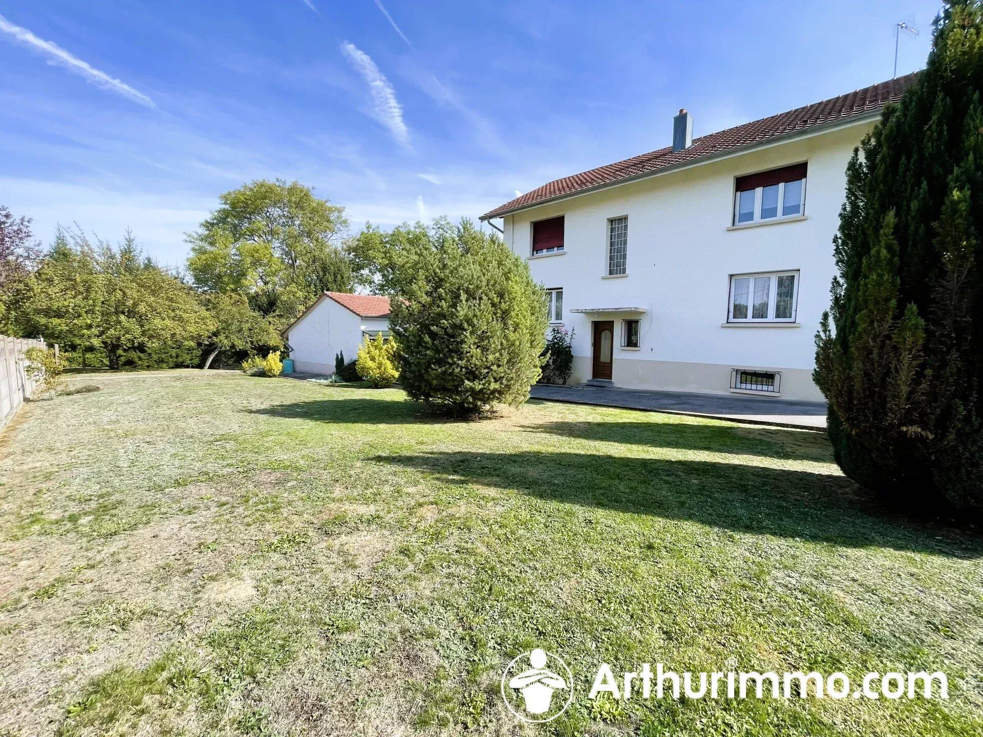 Maison 8 pièces 198 m² · à Seloncourt · 198 m² · 249 900 €