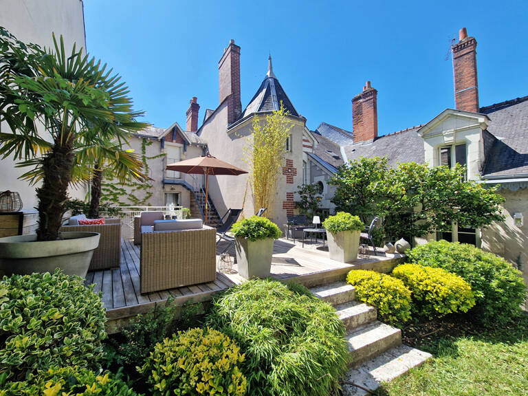 Elégante maison bourgeoise au coeur du quartier historique — photo 1