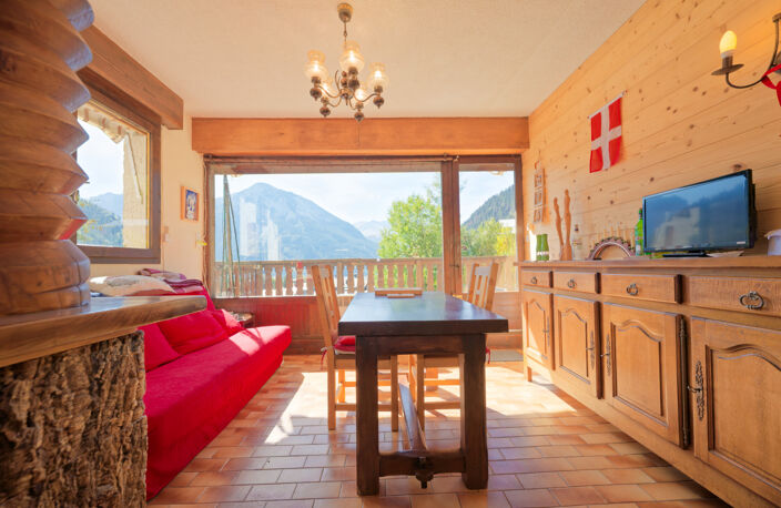Appartement T2 meublé avec jardin et garage – CHAMPAGNY EN VANOISE PARADISKI — photo 2