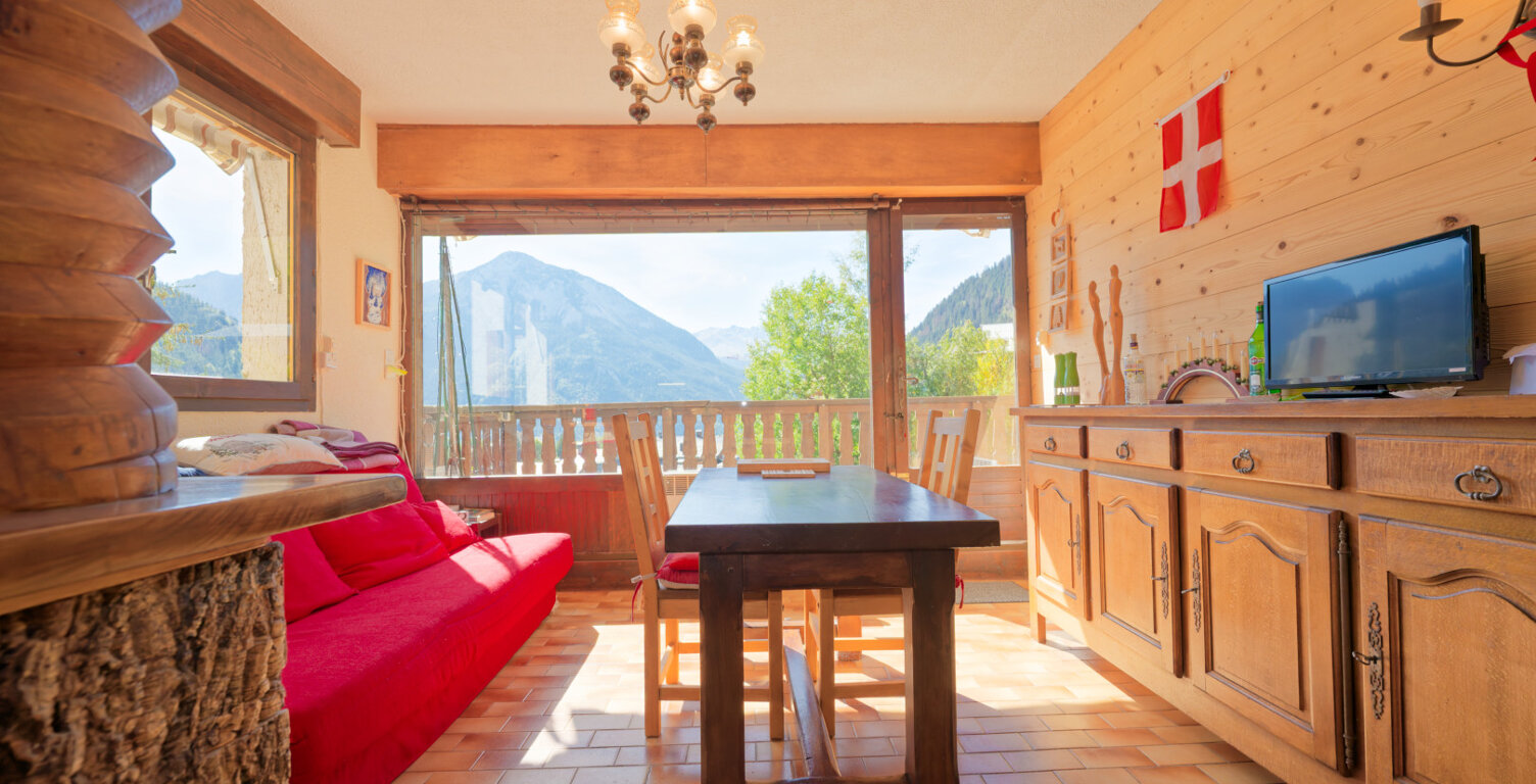 Appartement T2 meublé avec jardin et garage – CHAMPAGNY EN VANOISE PARADISKI — photo 1