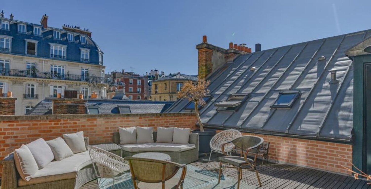 Vente maison 11 pièces 353 m² Paris 17 (75017) — photo 1