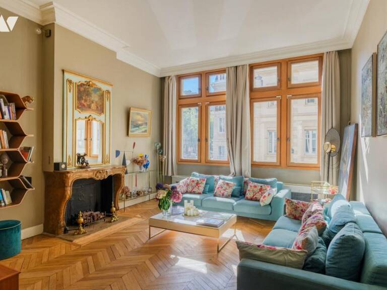 Maison 11 pièces 353 m² — photo 1