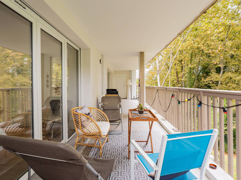 Bel appartement T4 avec grande terrasse vue forêt — photo 1