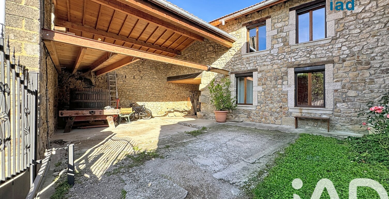 Vente Maison/villa 8 pièces — photo 1