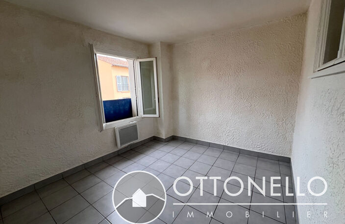 Appartement Roquebrune Sur Argens meublé - 2 pièce(s) 30 m2 — photo 4