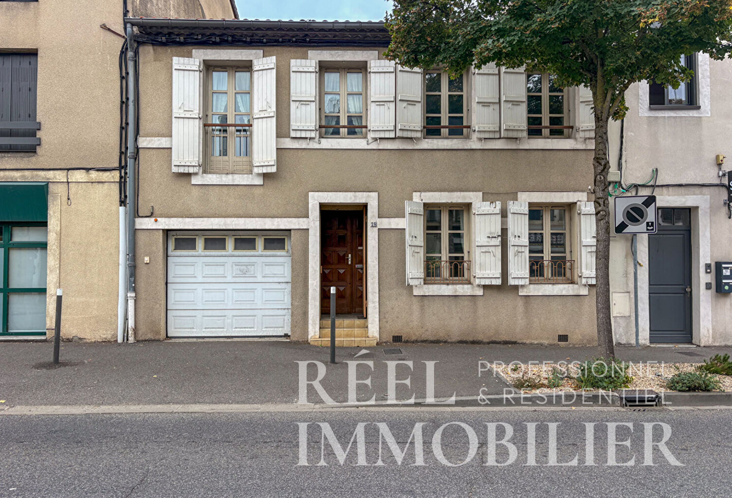 Maison de ville avec cour et garage - Proche place de la Patte d'Oie — photo 1