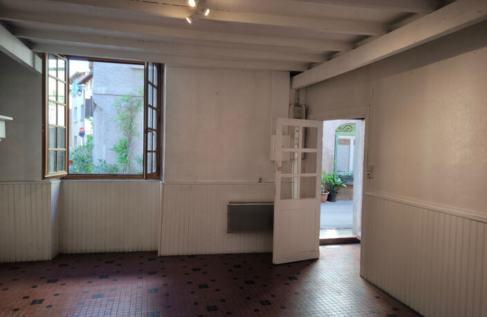 Rabastens centre maison de ville en briques 80 m2 + combles à rénover — photo 3